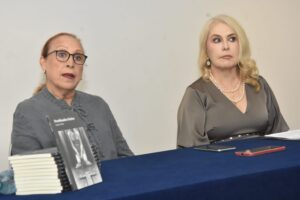 La activista Cristina Sada Salinas escribió el prólogo del libro