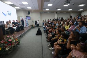 Arranca DIF Monterrey programa “Oficialmente Regios” con entrega de actas de nacimiento