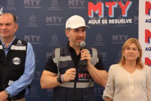 Honrará Monterrey a Policías que enfrentaron a presuntos agresores de una familia en colonia Industrial