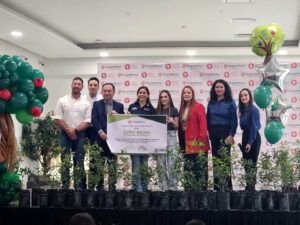 Recibe Monterrey donativo de 3,000 árboles por parte de Grupo México