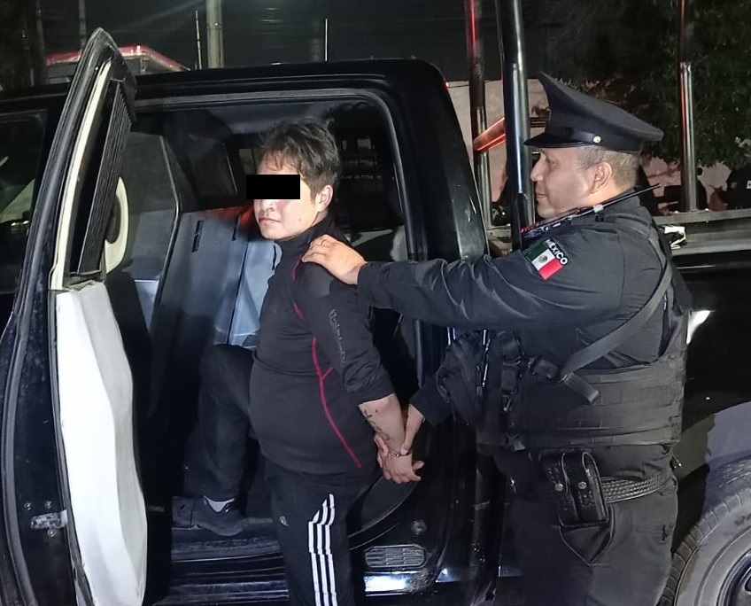 Detenido por golpear a su mamá